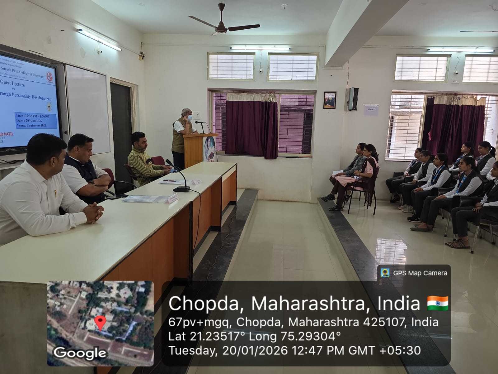 The Orientation Lecture on “Positive Attitude Through Personality Development” was successfully conducted at Smt. Sharadchandrika Suresh Patil College of Pharmacy, Chopda.
